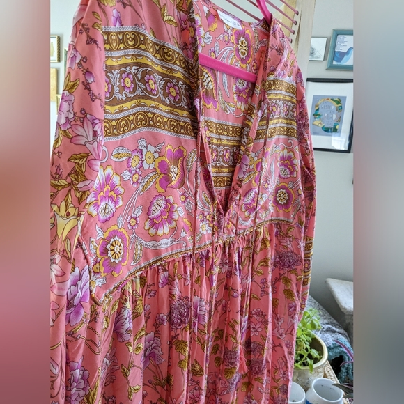 Long sleeve Maxi Dress, deep V neck and tassel ties size 16 - Picture 5 of 9